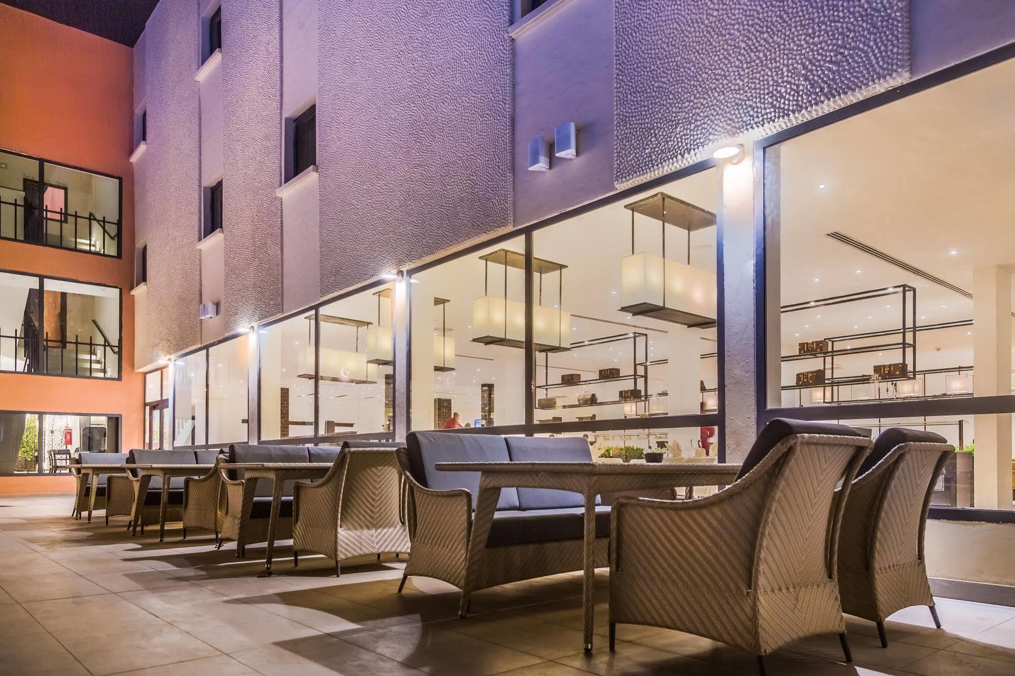 Azalai Hotel Nouakchott Bagian luar foto